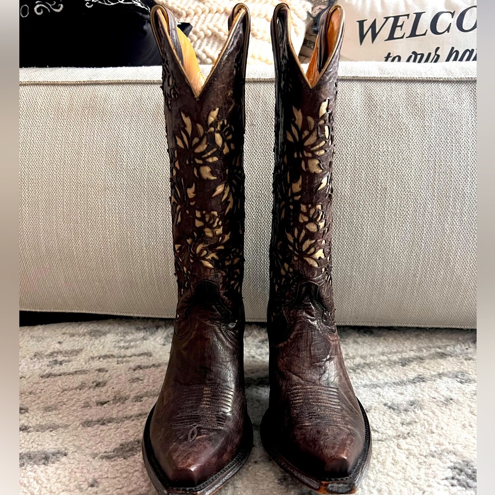 Beautiful NWOB Old Gringo Boots 6.5